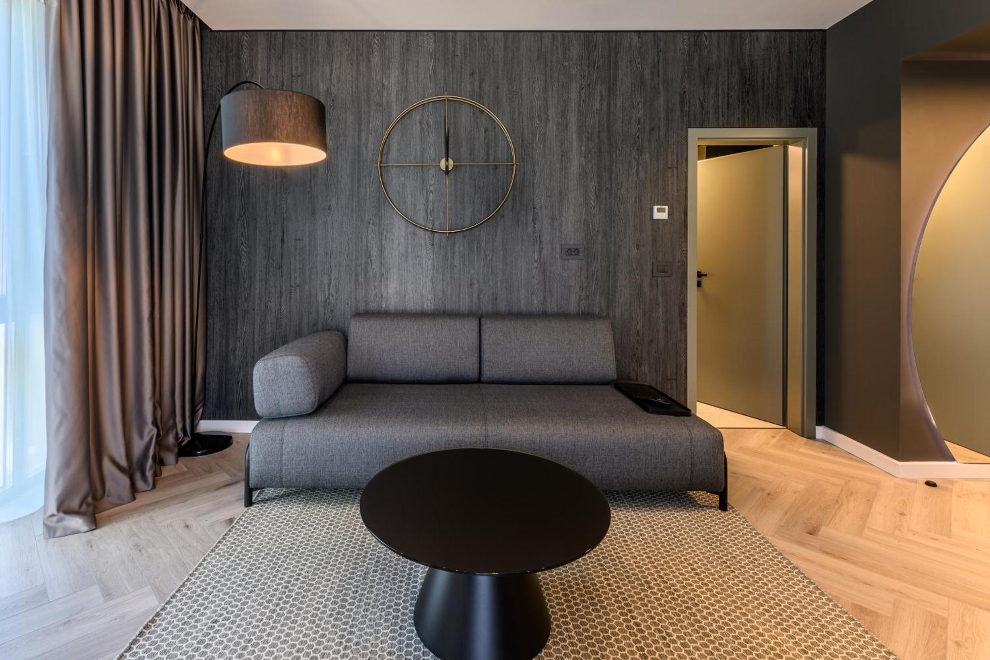 Luna Residence Villa Timisoara Esterno foto